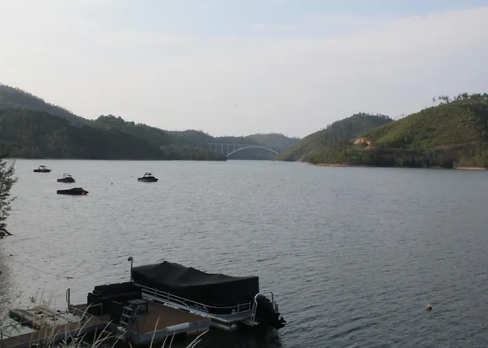 Prata Dourada Apartment